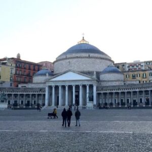 Taxi Trasferimento da Napoli a Pompei o viceversa.