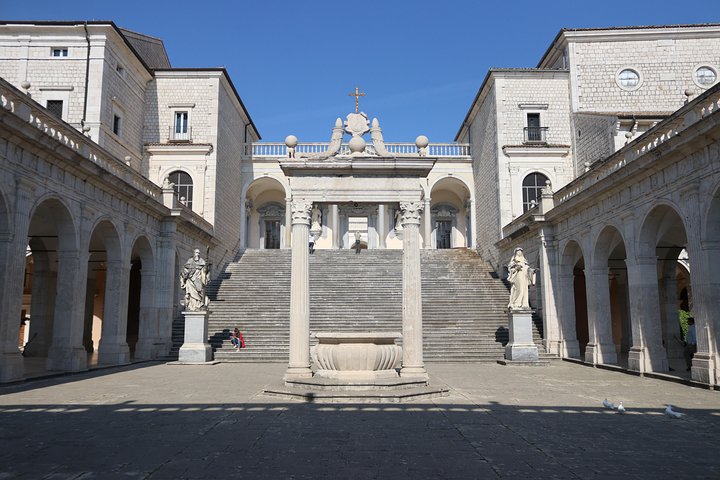 amalfi-tour-campania-cassino