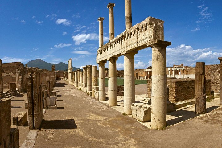 tour campania tour campania